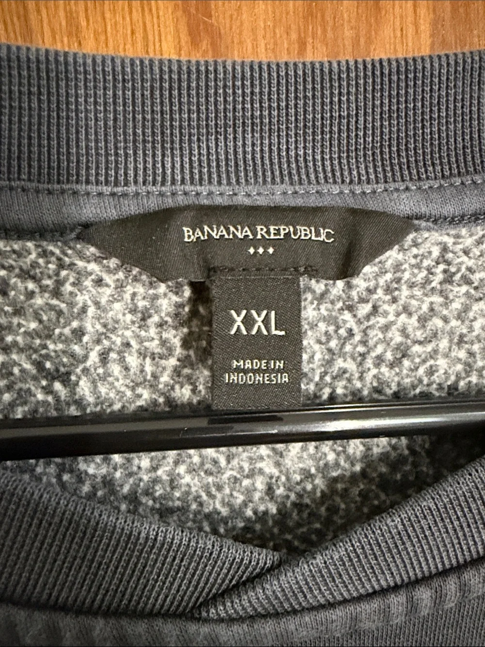 Banana Republic Men's Crewneck Sweatshirt - Charcoal (Front Pouch Pocket)